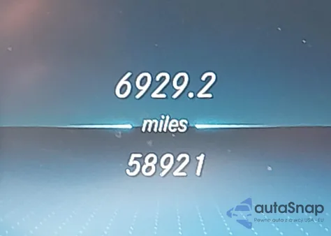 2019 Mercedes-Benz C 300 4Matic z USA, uszkodzony, nr VIN 55SWF8EB9KU283955